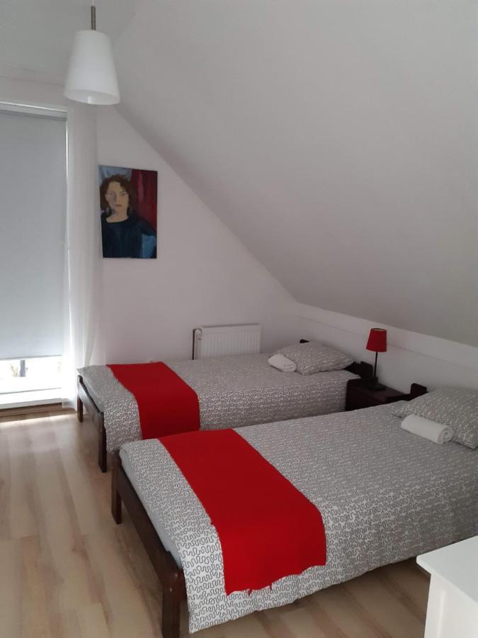 Ardo Vendeghaz Apartment Sarospatak Bagian luar foto