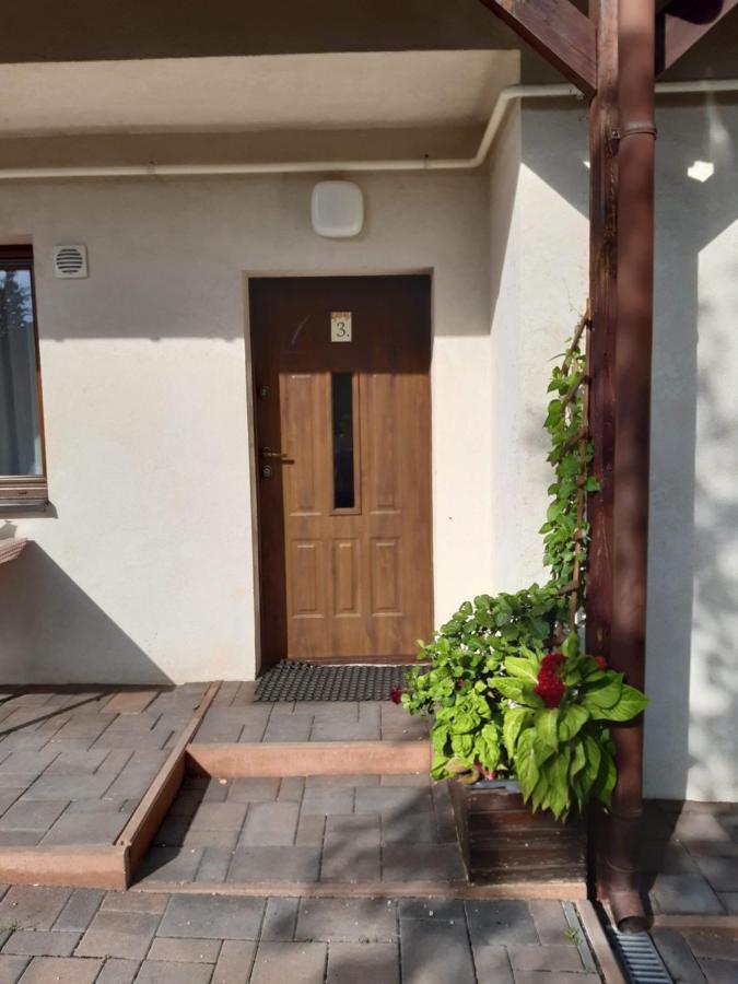 Ardo Vendeghaz Apartment Sarospatak Bagian luar foto